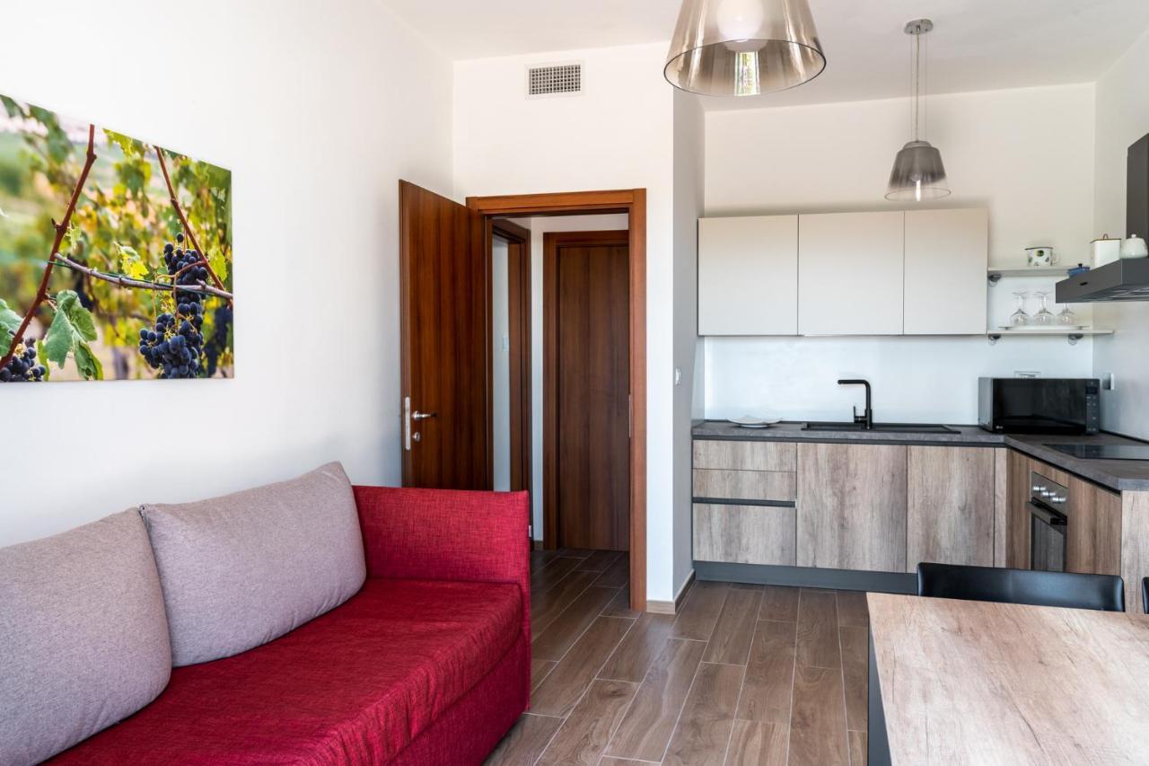 Agriturismo Tenuta La Meridiana Montegrosso dʼAsti Buitenkant foto